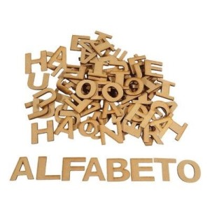 LETRAS RECORTADADAS 26 PÇS ECONOMICO IOB